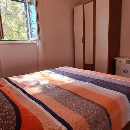 Antica Apartment Basina